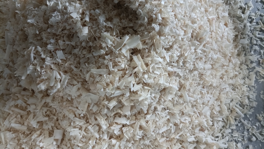 Bedding Material Wood Shavings Mill / Sawdust Widely Used For Animals