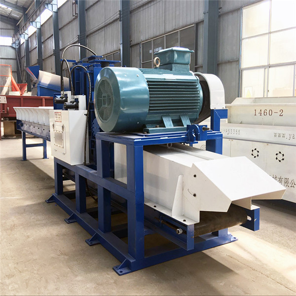 High Efficiency Wood Sawdust Making Machine 160kw For Biomass Briquette Production