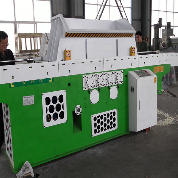 Wood Shaving Mill / Machine Makes Shavings For Poultry / Chicken Farms And Pet Bedding